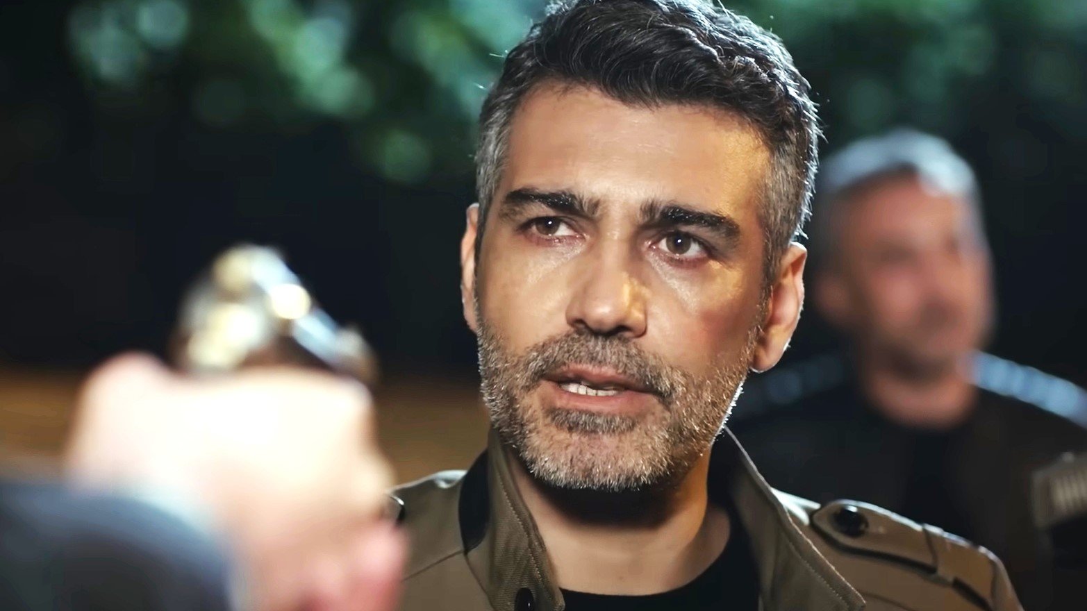 Nezir rapisce tutti, Sarp si consegna, La forza di una donna - puntata 53